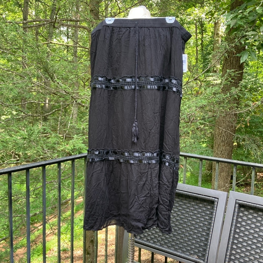 NWT Studio West Apparel black skirt with ribbon and tie sz. 2x